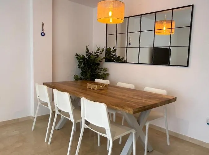 Διαμέρισμα Duplex 6 Personas En Zona Tranquila *