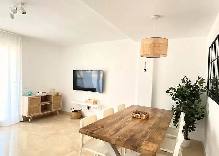 Duplex 6 Personas En Zona Tranquila 公寓 *